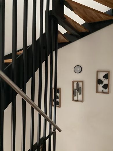August Provisionsfrei! Stadthaus 5 Zi., 2 Bäder, 2 Dachterrassen, 2 TG – Energie A, Bezug Dez. – Foto 3