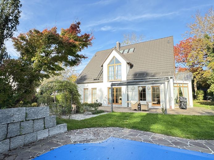 Wunderschönes Haus mit Pool und Sauna (teilmöbeliert) – Foto 39