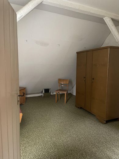 2. OG - Zimmer 1 rechts