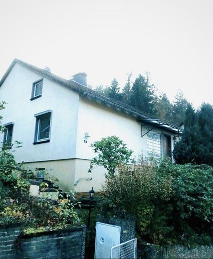 Ein bis Zweifamilienhaus – Foto 1