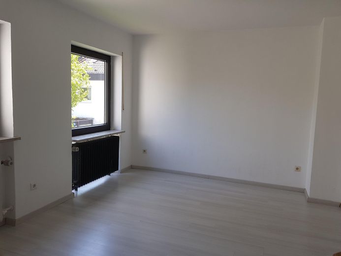Casa a schiera centrale tranquilla a Neukeferloh - 5 locali + locale hobby + garage – Schlafen 1