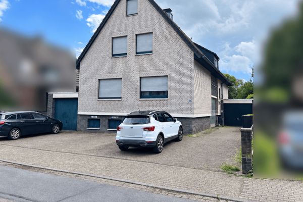 Mehrfamilienhaus mit 4 Wohneinheiten – voll vermietet und solide Kapitalanlage