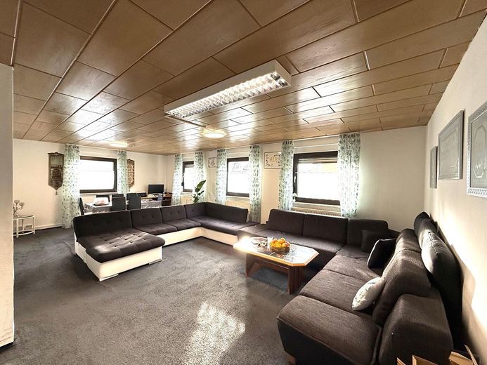 Tolle 4 Zimmer Wohnung – Foto 1