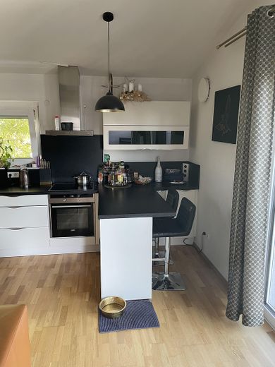 Stilvolle 3-Zimmer-Wohnung in Langenau – Küche