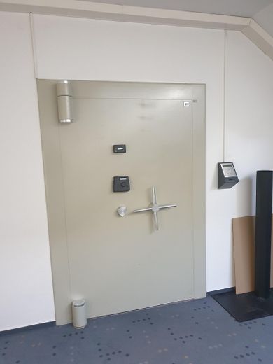 Opvolger voor winkelruimte in Ellerbek gezocht – Foto 11