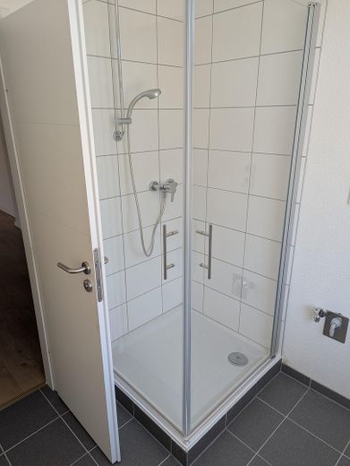 Bad Bild 2 DUSCHE