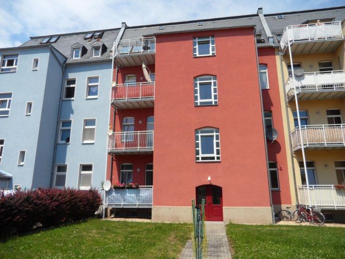 Zentrumsnahe 2-Raum-Wohnung mit Balkon! Vermietet! – Foto 1