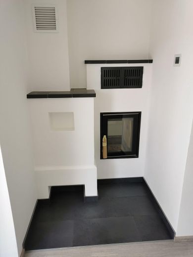 Kachelofen mit Tunnel Küche