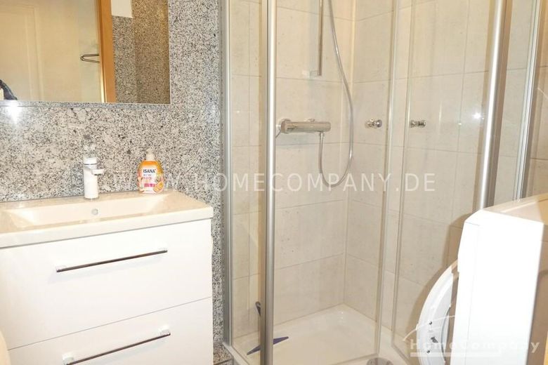 Neu möblierte 2-Zimmer-Wohnung mit Balkon in Kiel – b76495bf3719b6fc473d86bbc4ec426064ce6599.jpg