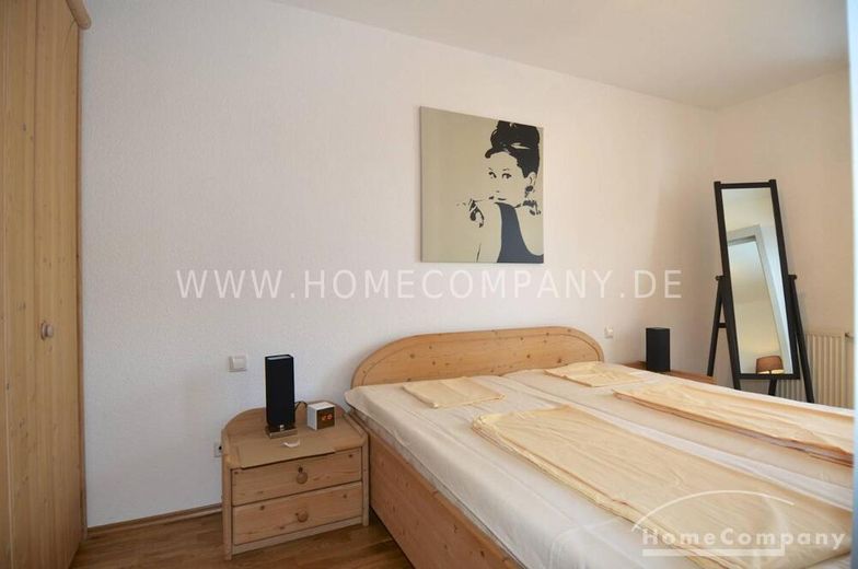 Renovierte, möblierte Zwei-Zimmer-Wohnung, Berlin Mitte mit PKW-Stellplatz – df45a14b814672d73560193be1605d16de7814bb.jpg