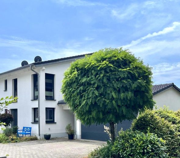 Spacious living in Waal – Schöner Wohnen im Eigenheim