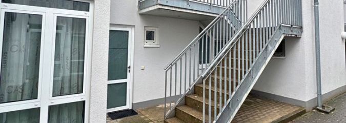 Treppe zum Wohnungseingang