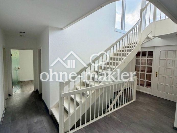 Exklusives Einfamilienhaus mit Panorama-Wintergarten, Sauna, Pelletheizung & Traumgarten in Melbeck – Foto 1