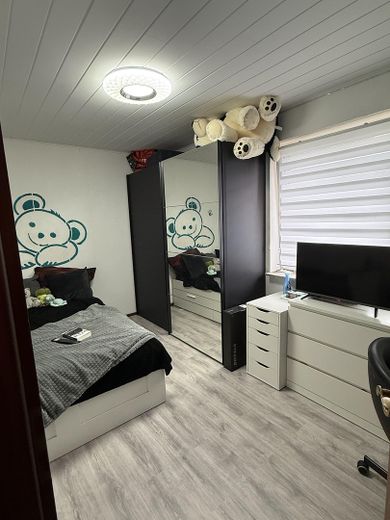 Bungalow con piscina e tanto comfort – Foto 10