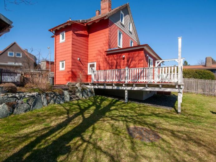 Modernisiertes Einfamilienhaus mit Gästehaus, Veranda und Carport in Buntenbock – Foto 1