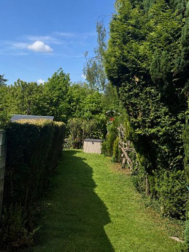 Reihenmittelhaus mit eigenem Garten in Farmsen – Provisionsfrei & Preisattraktiv – Garten