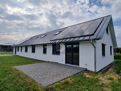 FAMILIENHAUS IM GRÜNEN MIT GARTEN  &  PV – 1760039595_4d2411.jpg