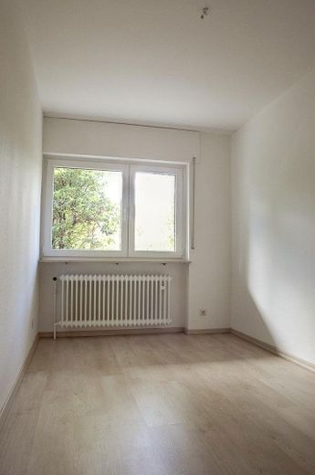 Kinder-/Arbeits-/Gästezimmer