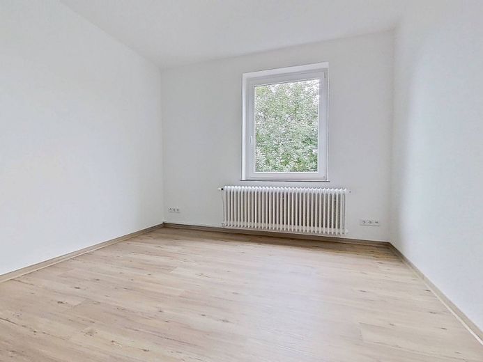 Büyük oturma mutfağına sahip aydınlık 2 odalı daire – Ansicht I: Wohnzimmer