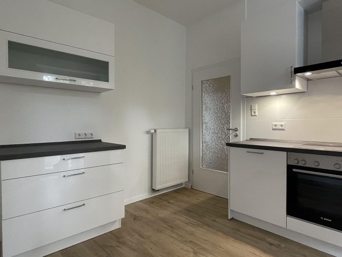 Innenstadt Ost am Westfalenpark: 3,5-Zi.-Wohnung mit Südwestbalkon und Küche! – Küche