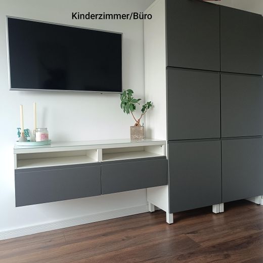 Kinderzimmer/Büro/Ankleide