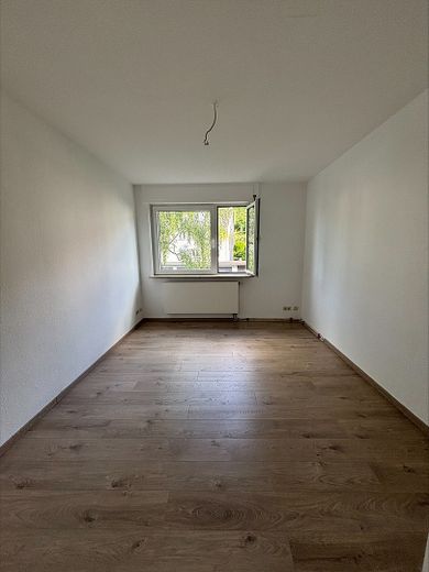 Helle 3-Zimmer-Wohnung mit Balkon in Stuttgart-Ost – Foto 5