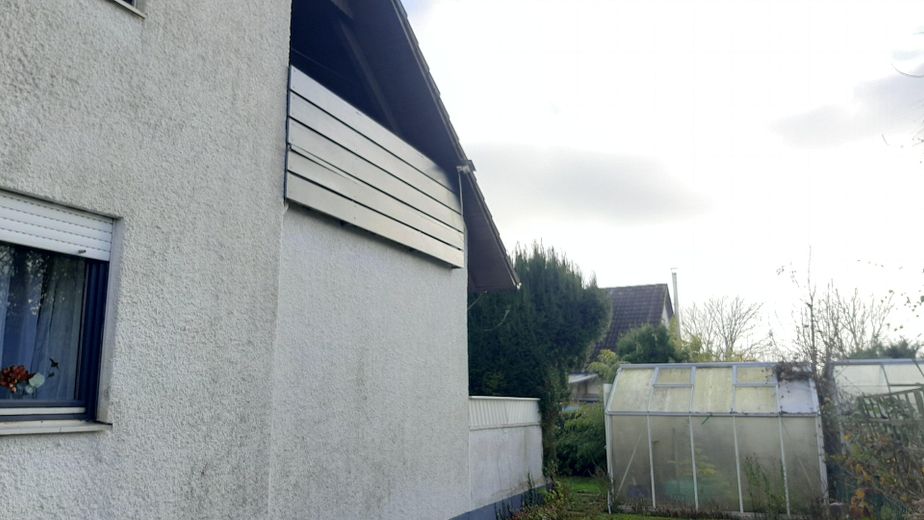 Osten mit Gewächshaus