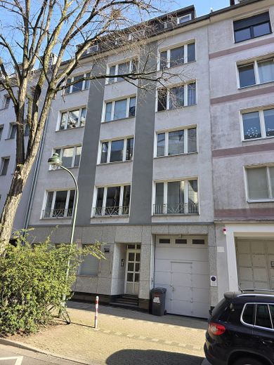 „The Garden Loft“ – Private Refuge of the Highest Class – Hausansicht