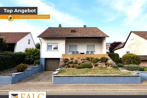 Einfamilienhaus oder 2 Wohneinheiten auf einen Schlag? Sie suchen... Wir haben! – FALC Immobilien