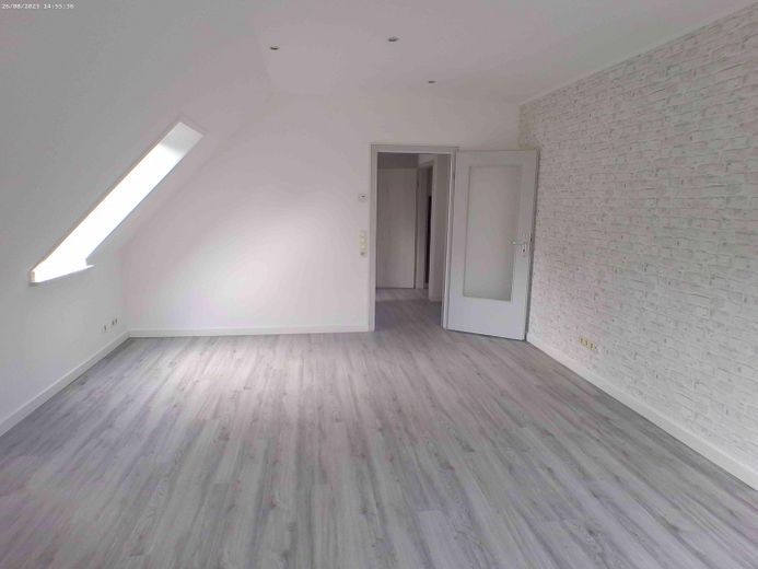 Wohnzimmer Blick zur Tür