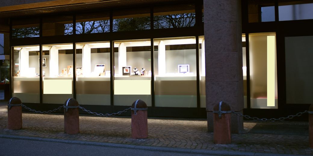Attractive commercial property in a prime location – Ansicht bei Nacht