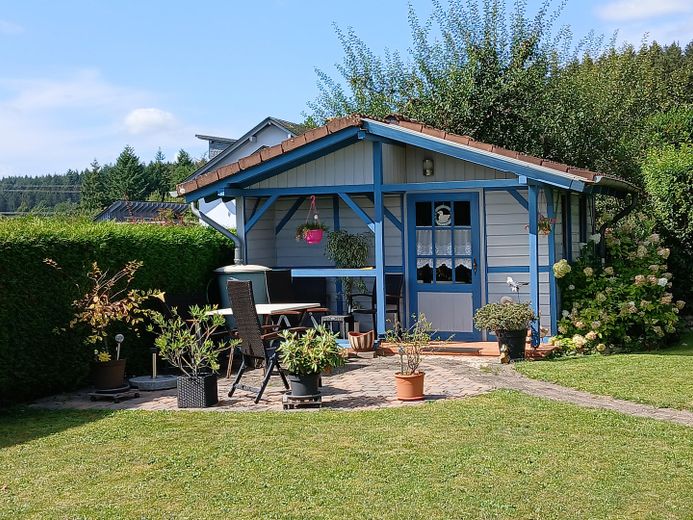 PROVISIONSFREI - Großer, charmanter  Bungalow mit Untergeschoß - keine Renovierungen, nur einziehen! – gemütliches Gartenhaus