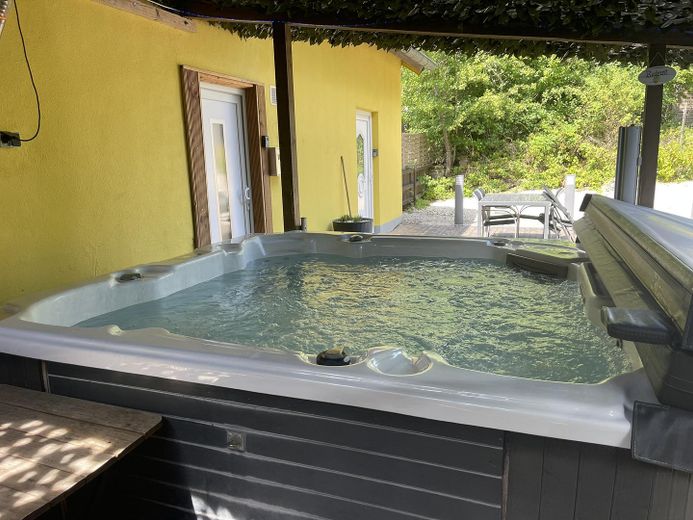 Haus in Alleinlage mit großem Grundstück und 2 Wohnungen – फोटो 18