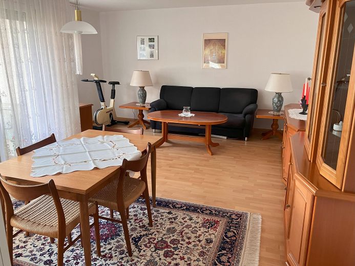 3 Zimmer Erdgeschosswohnung in der Weststadt  Braunschweig – Wohnzimmer