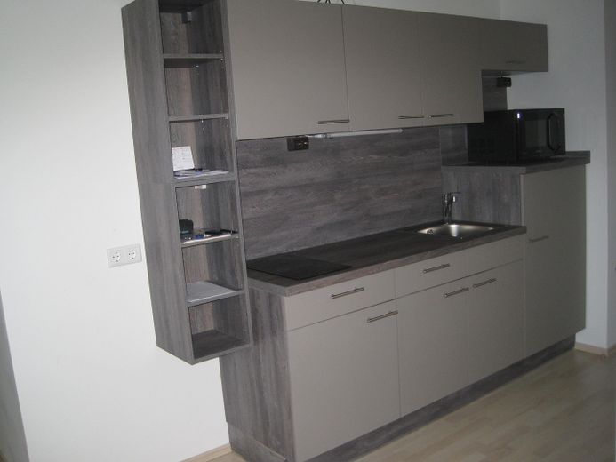 #2.17# Sehr schöne vollmöblierte Galeriewohnung mit Balkon. Ab Oktober. – Foto 5