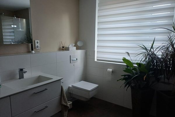 DHH in Gerlingen mit Energieffizienzklasse A+ mit PV-Anlage, Solar, Wärmepumpe und Klima