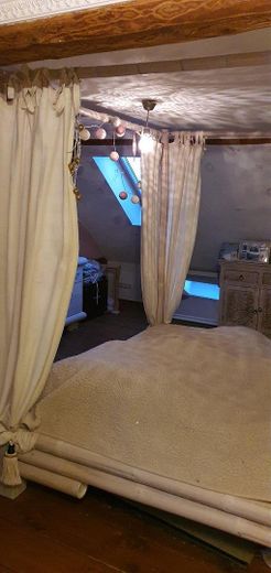 Schlafzimmer DG