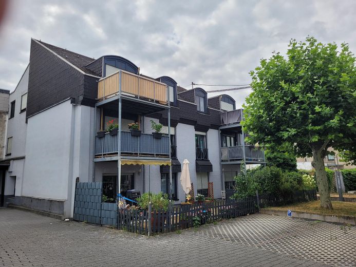 Solide Kapitalanlage mit 5,6 % Rendite inkl. Abgeschlossenheitsbescheinigung. Provisionsfrei – Haus Ansicht