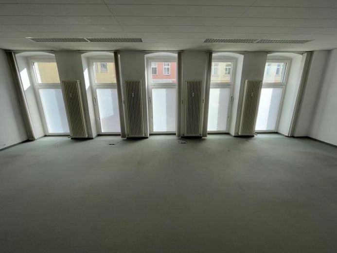 Gewerbeeinheit nahe der Innenstadt in Gera zu vermieten! – Foto 1