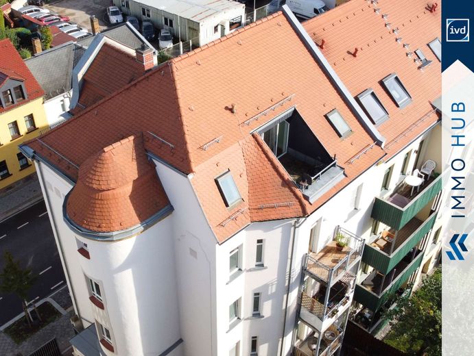 4169595-TqjJ3kEGA68CyFbfqZao2pMQ-Dach mit Loggia.jpg