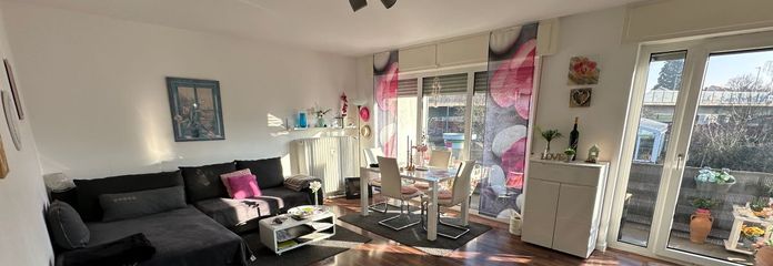 Wohnbereich mit Balkon