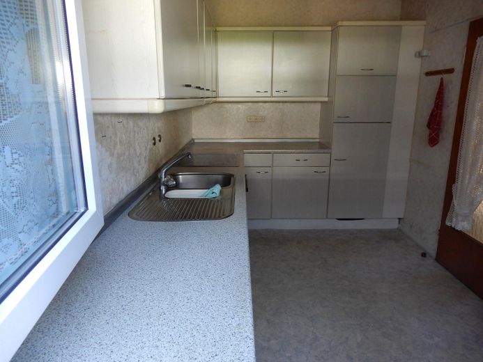 provisionsfrei / RMH in ruhiger Waldrandlage / renovierungsbedürftig – Küche