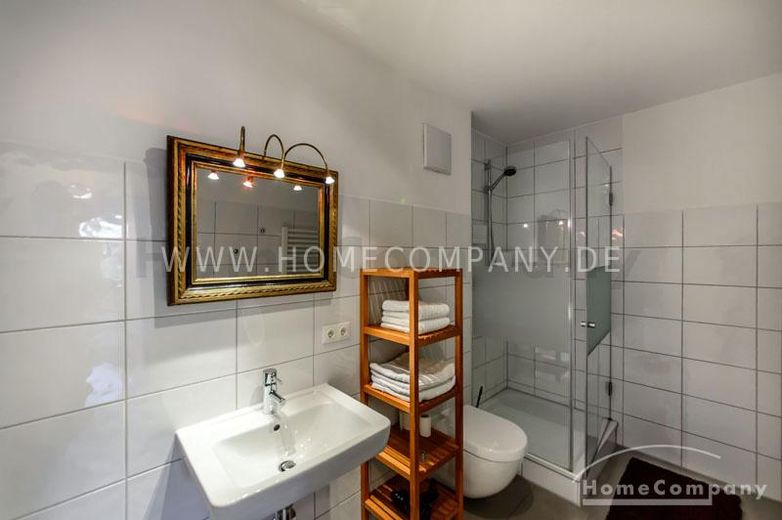 Exklusive, möblierte 3-Zimmer-Wohnung mit Garten in Schwabing-West – 13e7751707ae0d4fe41653f2e007f89398f36aa5.jpg