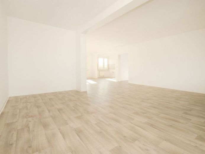 Familienwohnug / Balkon / Gäste-WC – Foto 1