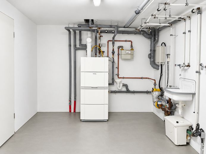 Modernes Reihenmittelhaus mit Garten & Vollkeller – gepflegt und sofort bezugsfrei – UG - Technik + HWR