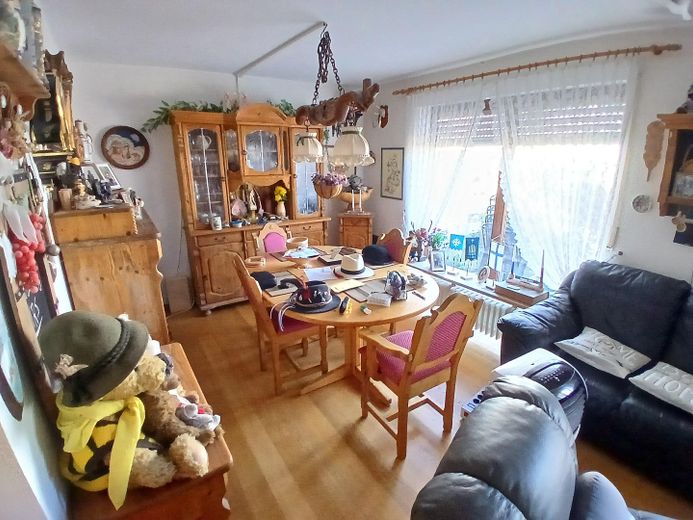 Tussenwoning op een centrale locatie in Kandern – Foto 2