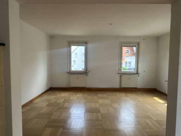 ampio appartamento d’epoca con terrazza, garage e numerosi locali accessori – Foto 8