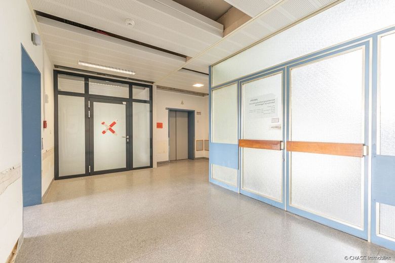 Großzügige Praxis- und Therapieräume im Gesundheitscampus - Gewerbefläche im 3. OG Rechts mieten! – Eingangsflur 3. Obergeschoss