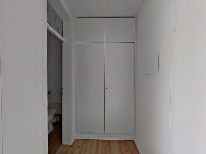 ++ TYLKO Z WBS! Wyremontowane mieszkanie 3-pokojowe z balkonem  ++ – Ansicht I: Eingangsbereich