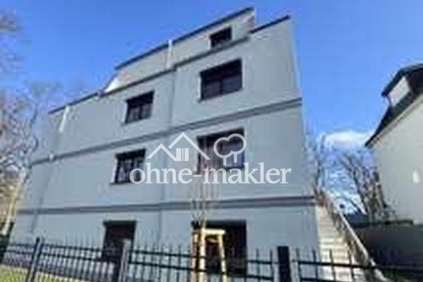 Traumhaftes Penthouse mit großer Dachterrasse & Dämeritzsee-Blick